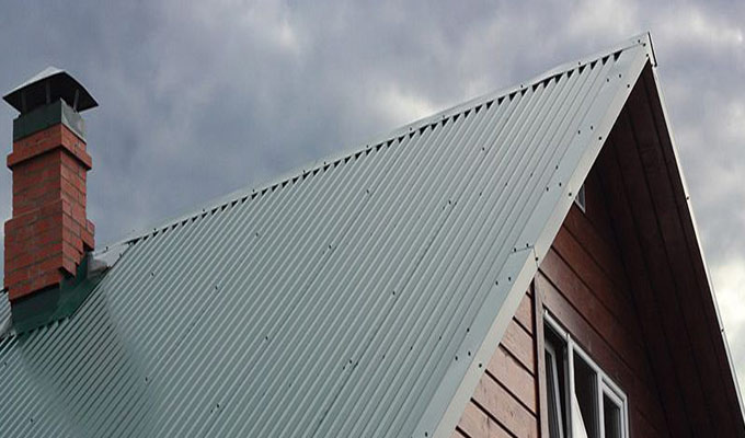 Benefits and Limitations of Metal Roofs
