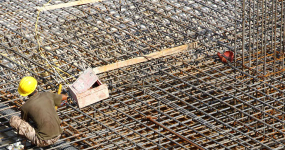 Soil Reinforcement and it?s application Soil Reinforcement and it?s application