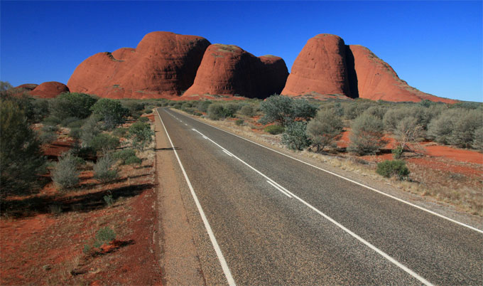 Uluru to Kings Canyon